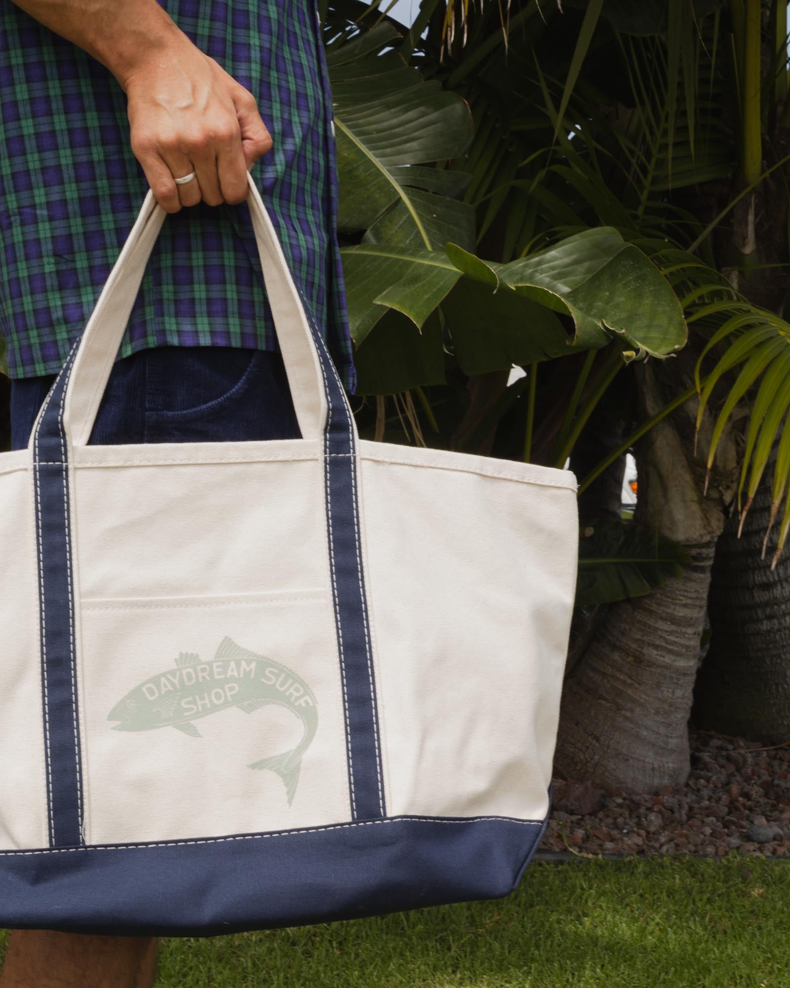 Daydream Fish Bote Tote