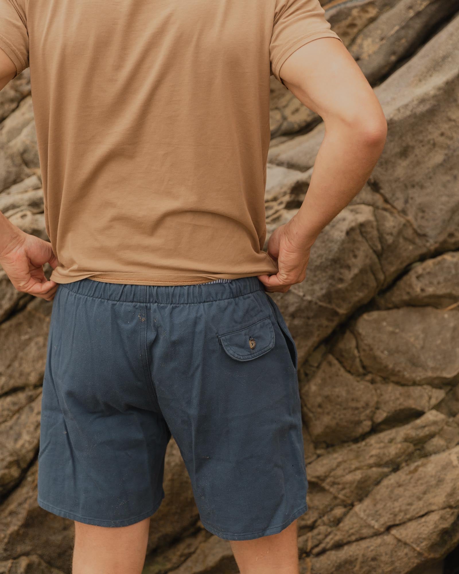 Gato Heroi ~ Boat Neck Tee in Tobacco