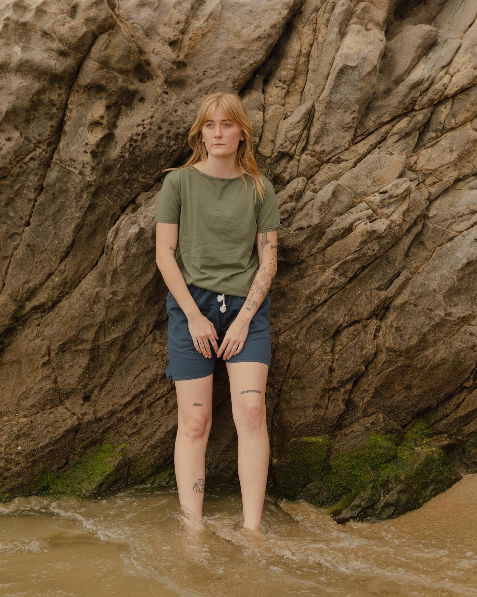Gato Heroi ~ Boat Neck Tee in Moss