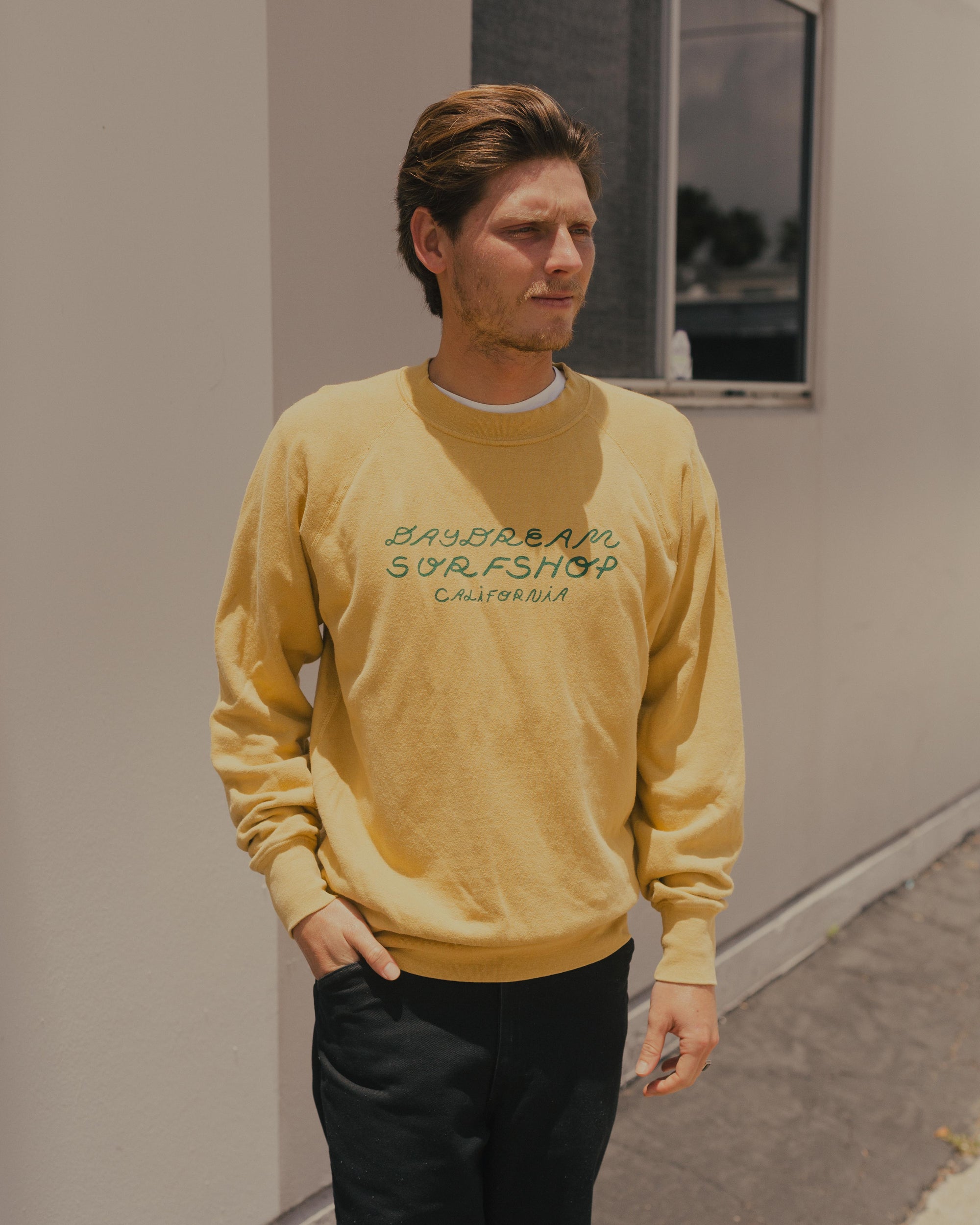 Daydream Script Harbor Crew - Sun