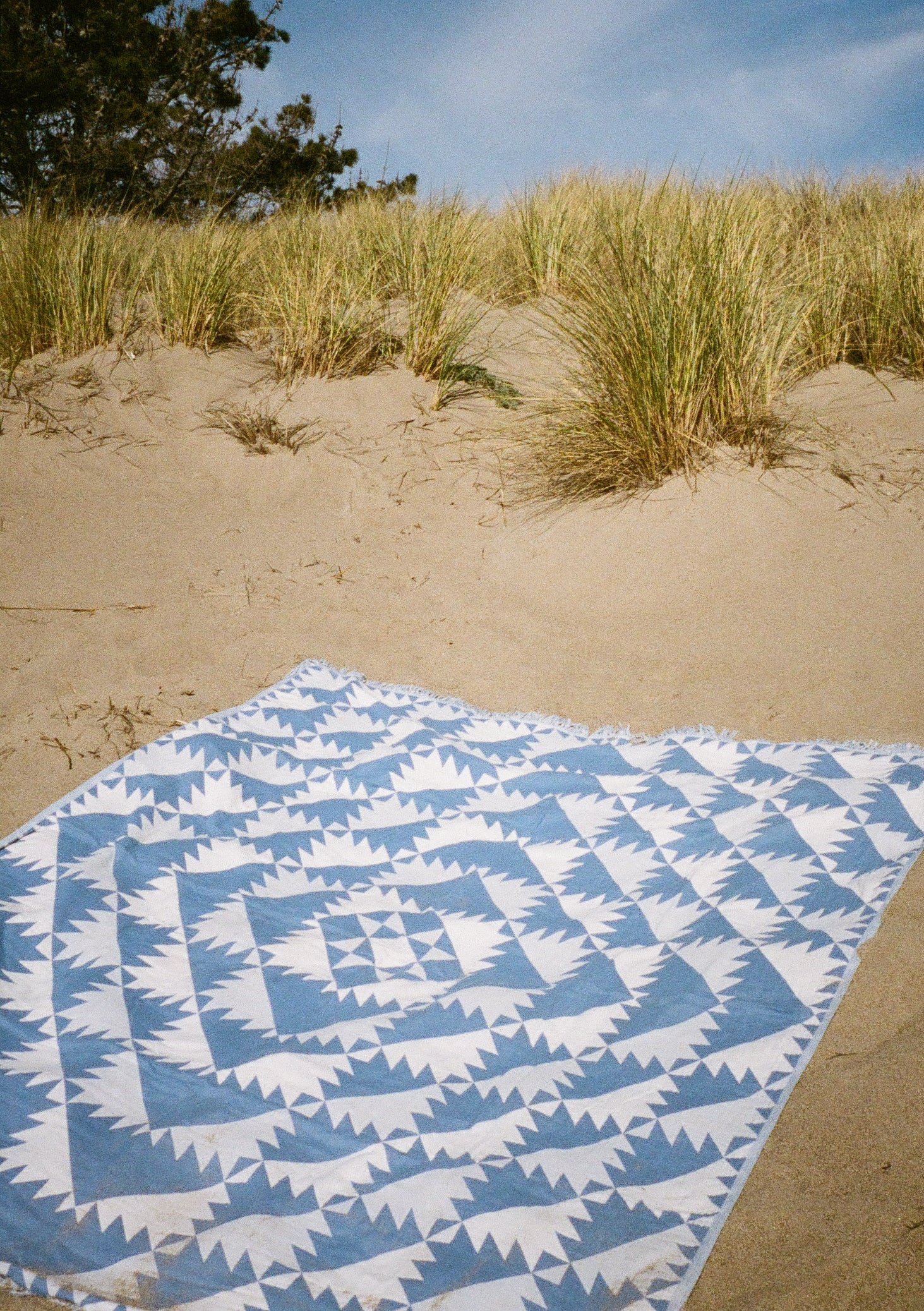 Daydream Driftweave Beach Blanket - Lagoon