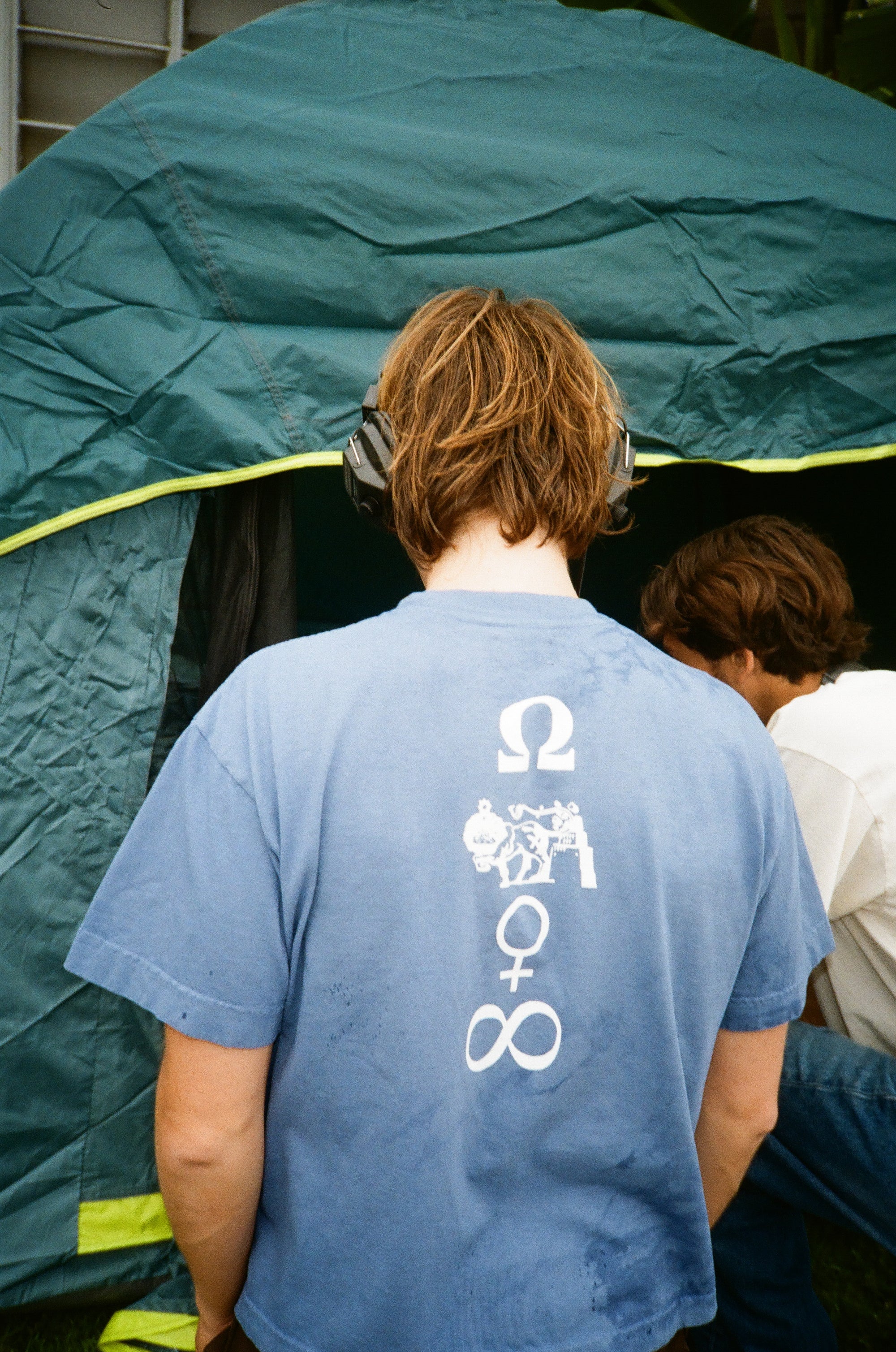 Daydream FM Candle Tee