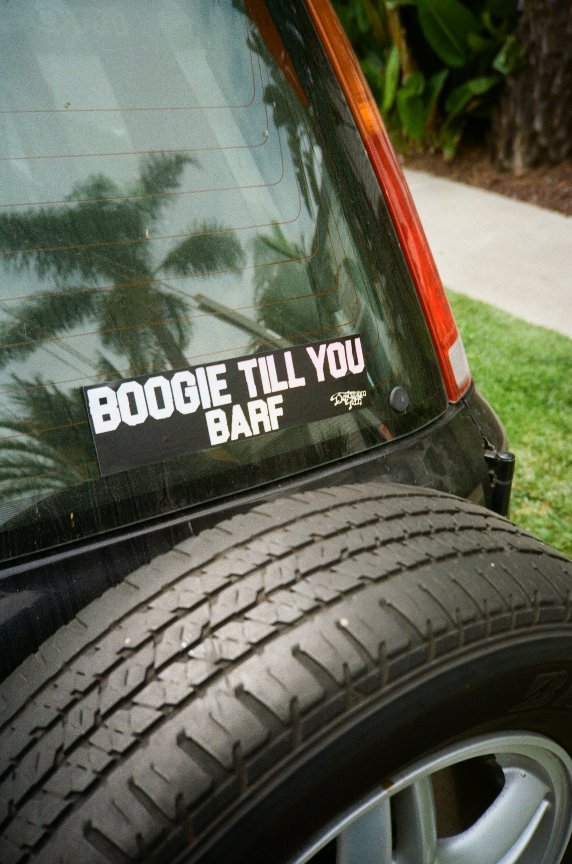 Daydream FM Bumper Sticker - "Boogie"