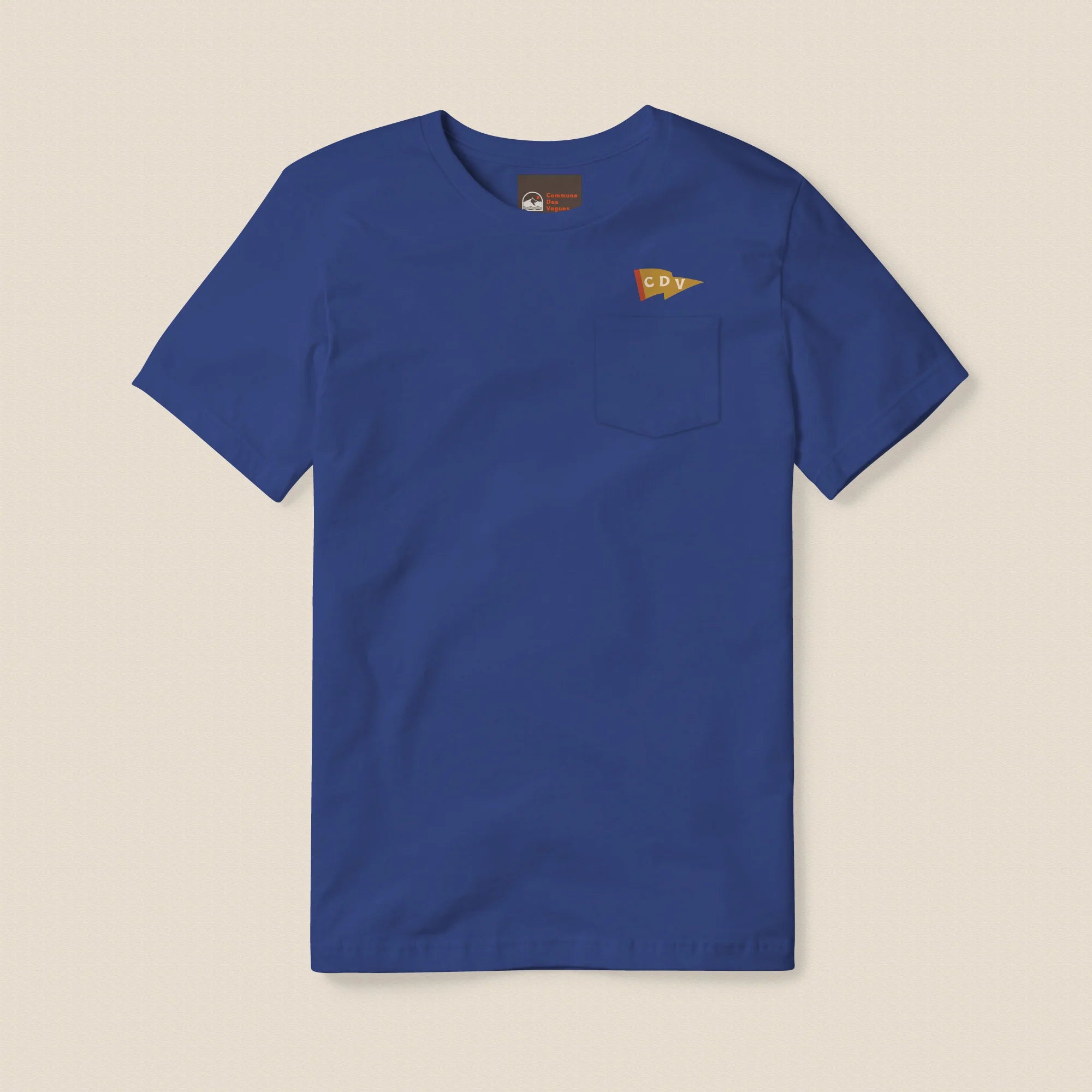Commune des Vagues - Pocket Tee in Cosmic Blue