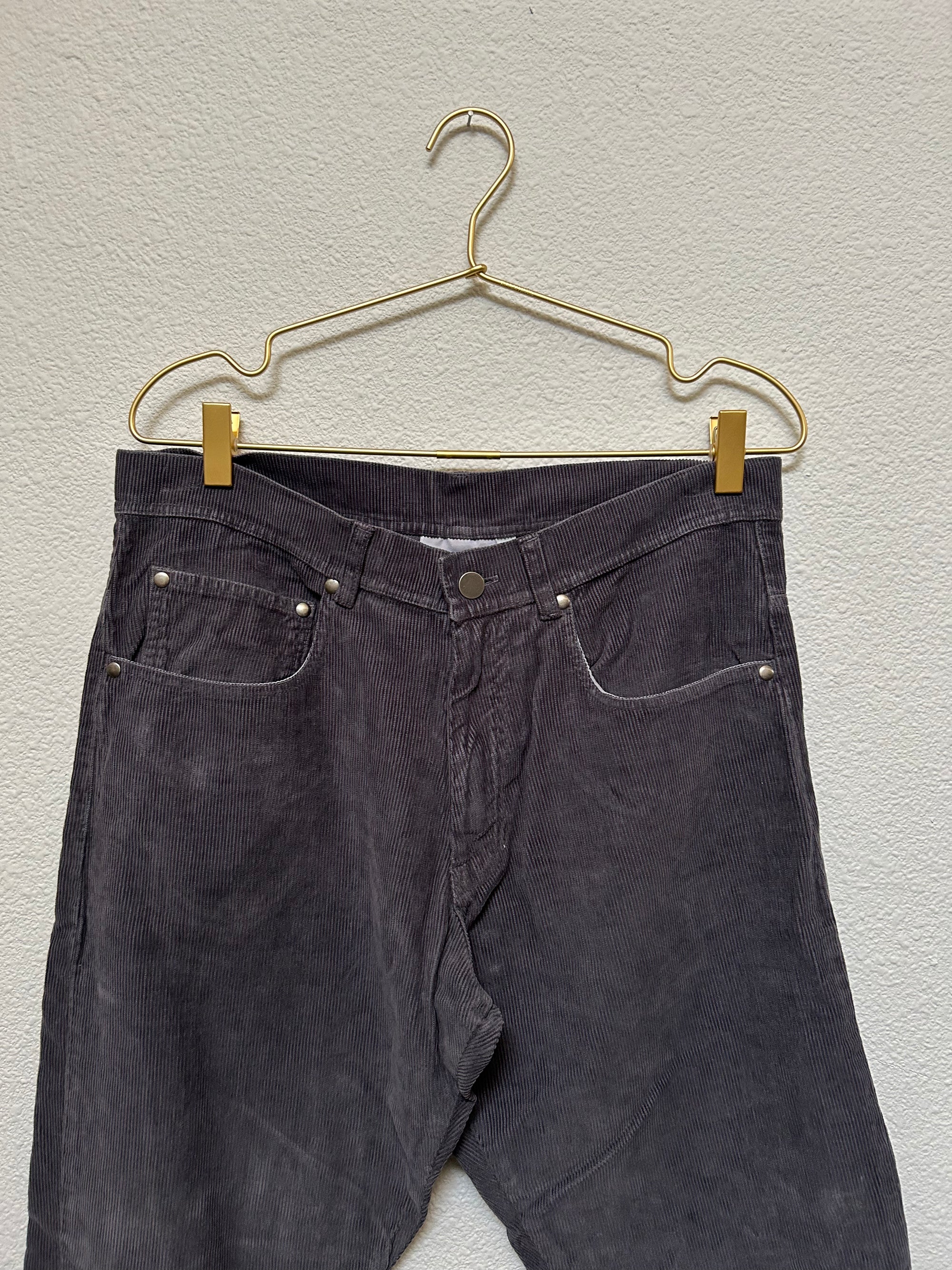 Yoint Cord Pants in Navy