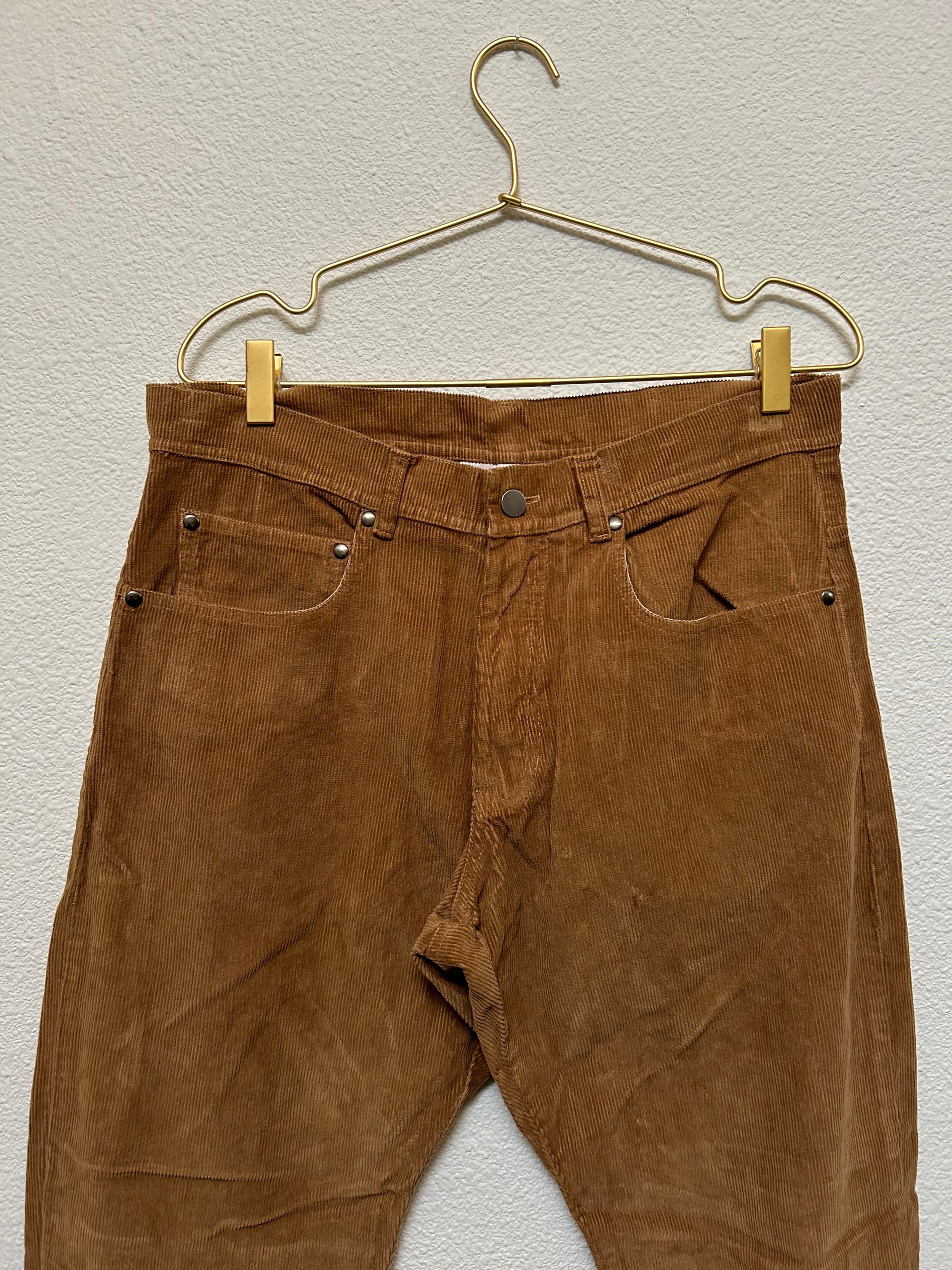 Yoint Cord Pants in Brown
