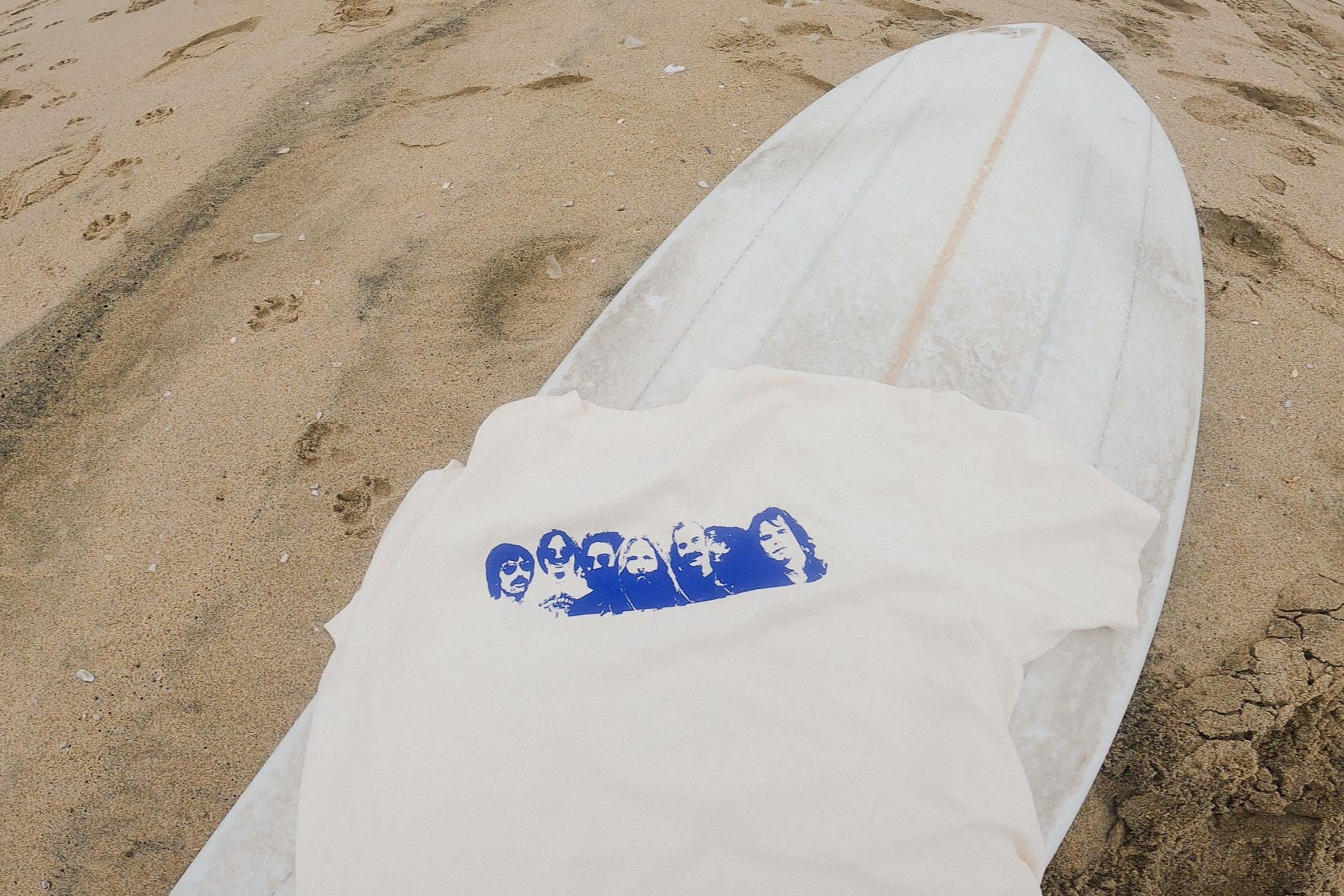 Daydream FM Lot Tee
