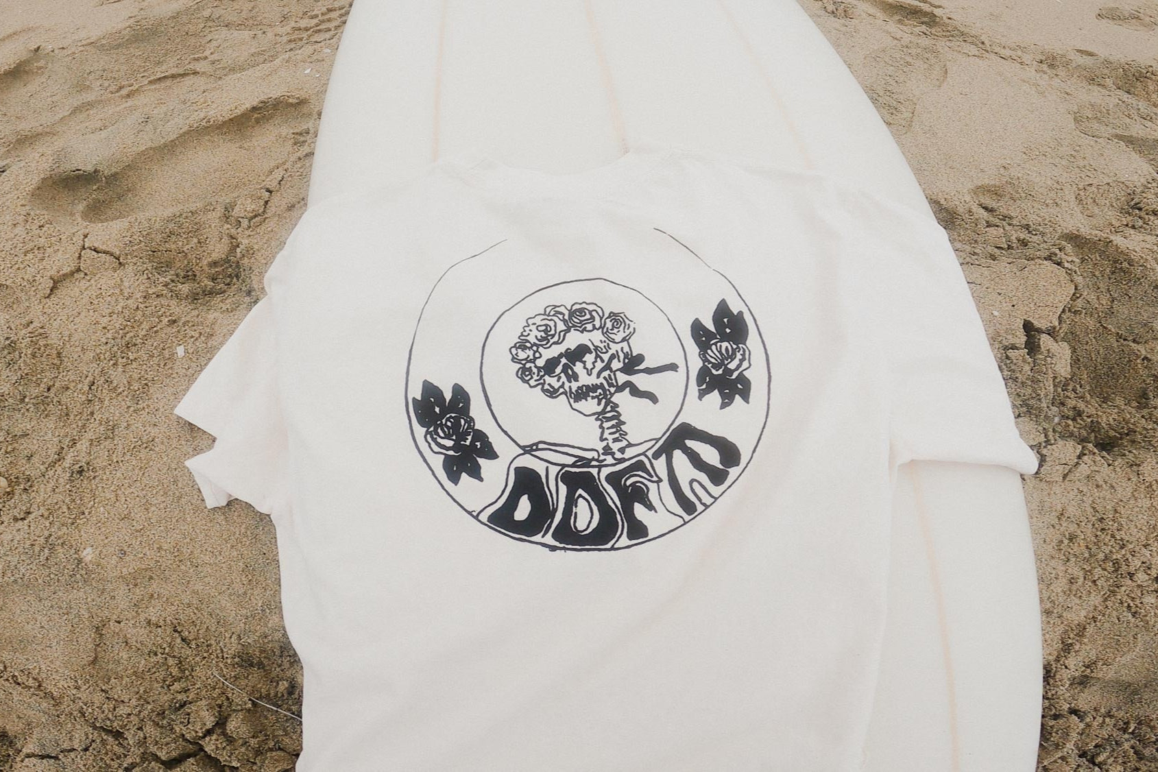Daydream FM Lot Tee