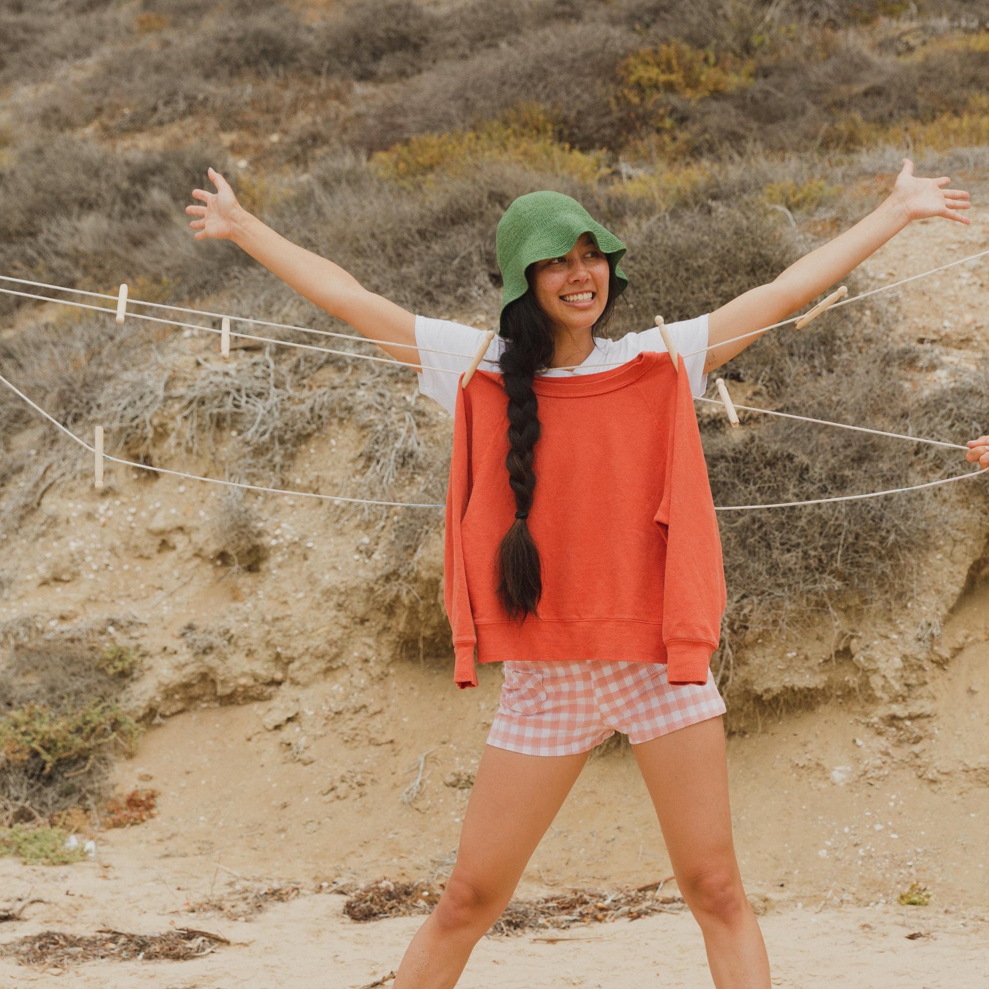 Womens Hemp Raglan Crewneck in Red