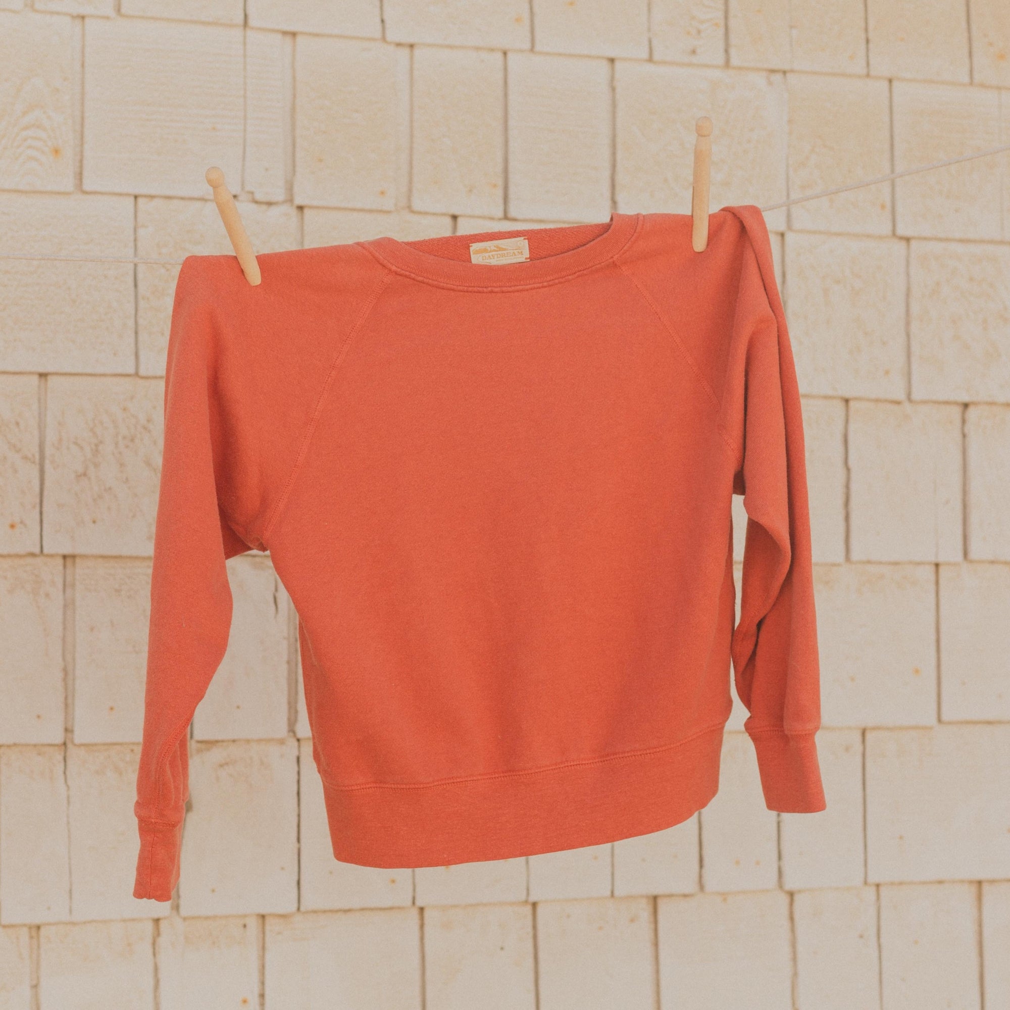 Womens Hemp Raglan Crew in Red