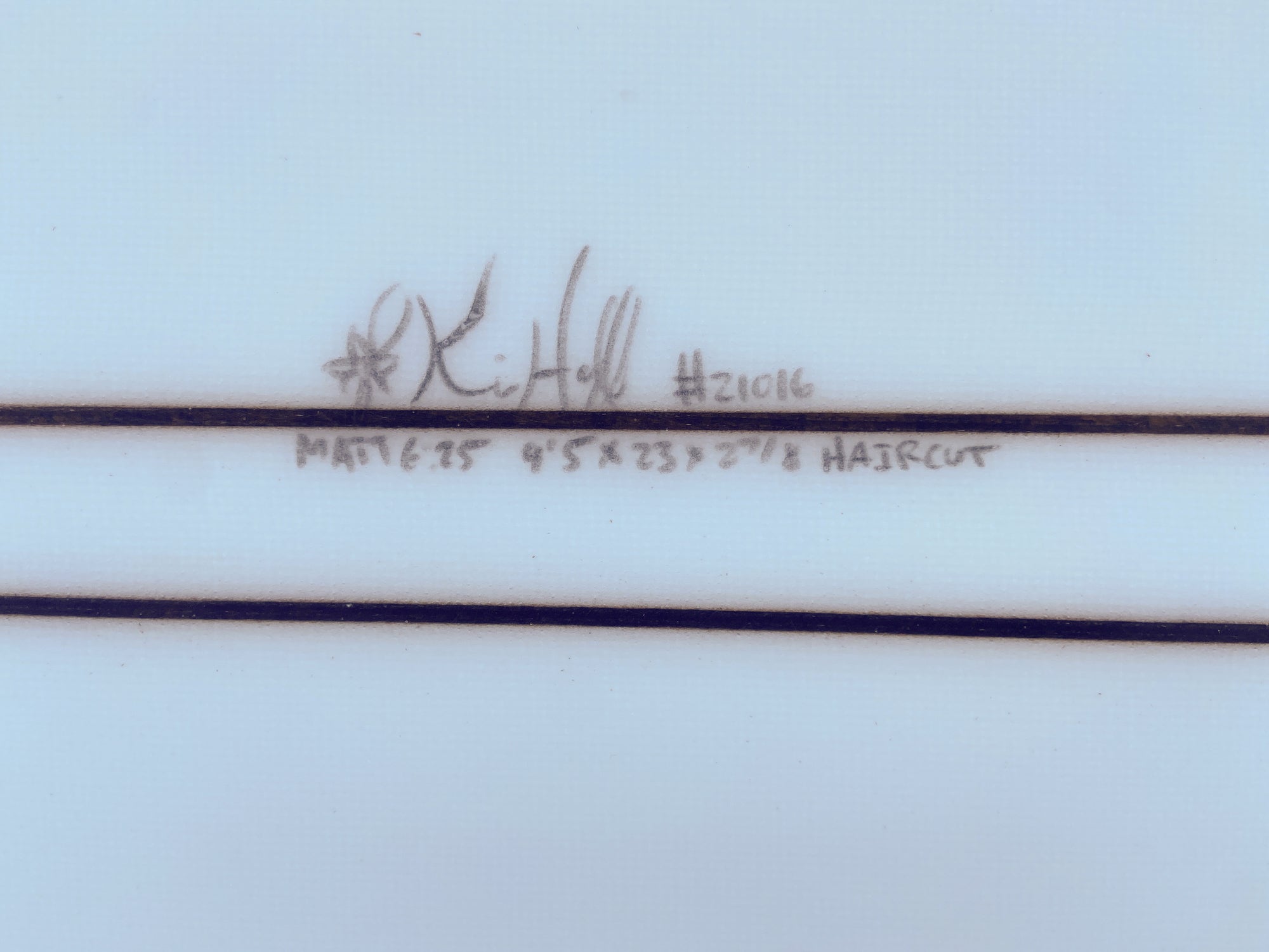 9'5" Kris Hall Haircut