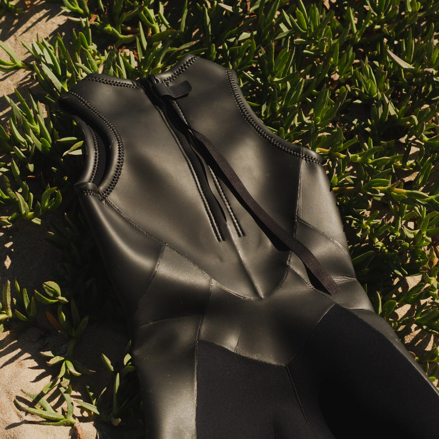 Gato Heroi Mens Short John Wetsuit