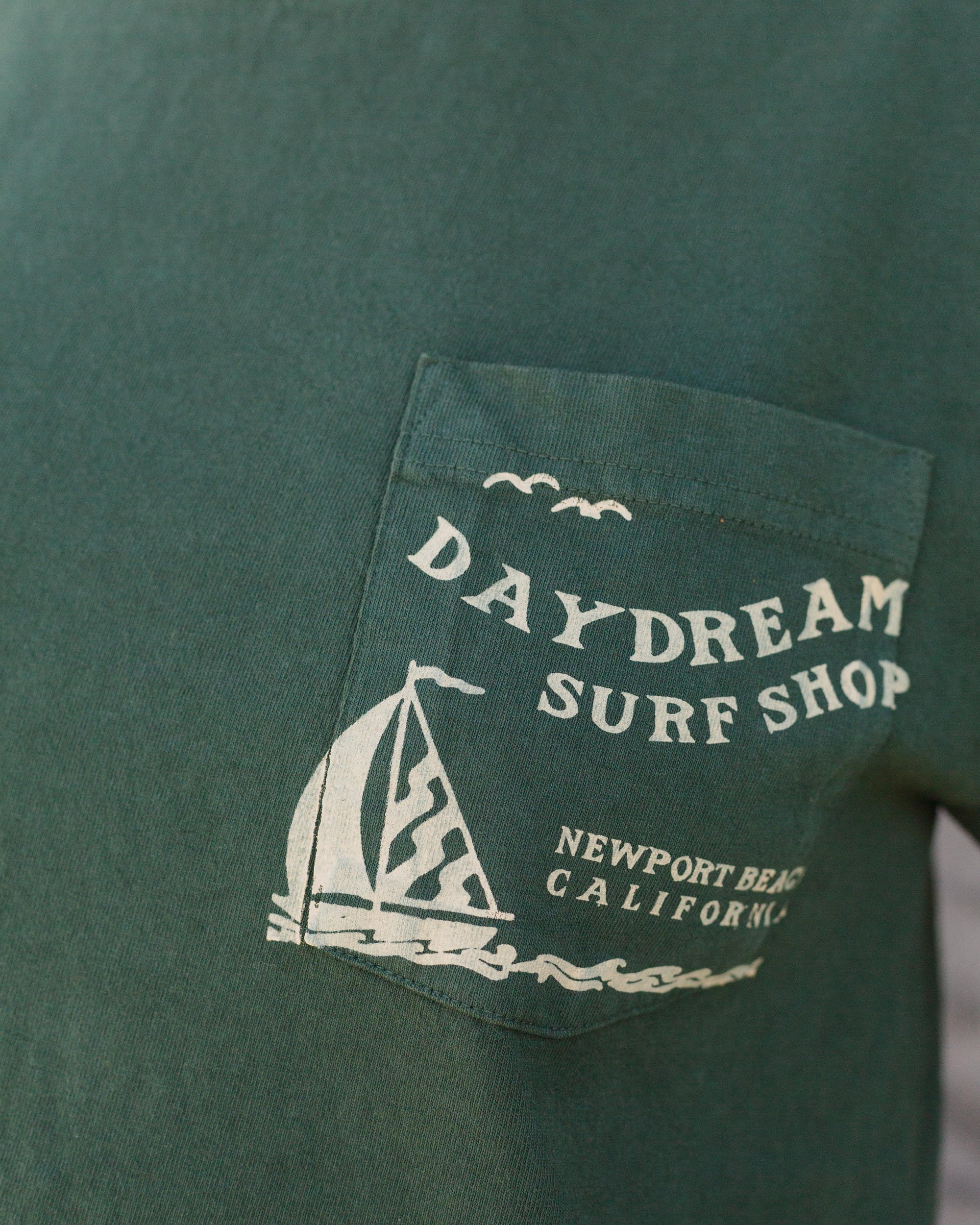 Daydream Spinnaker Pocket Tee