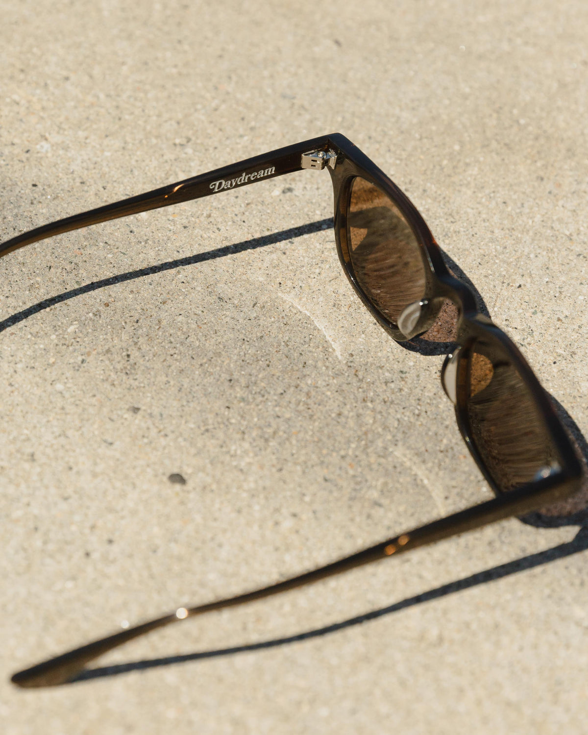 Daydream 1588 Sunglasses