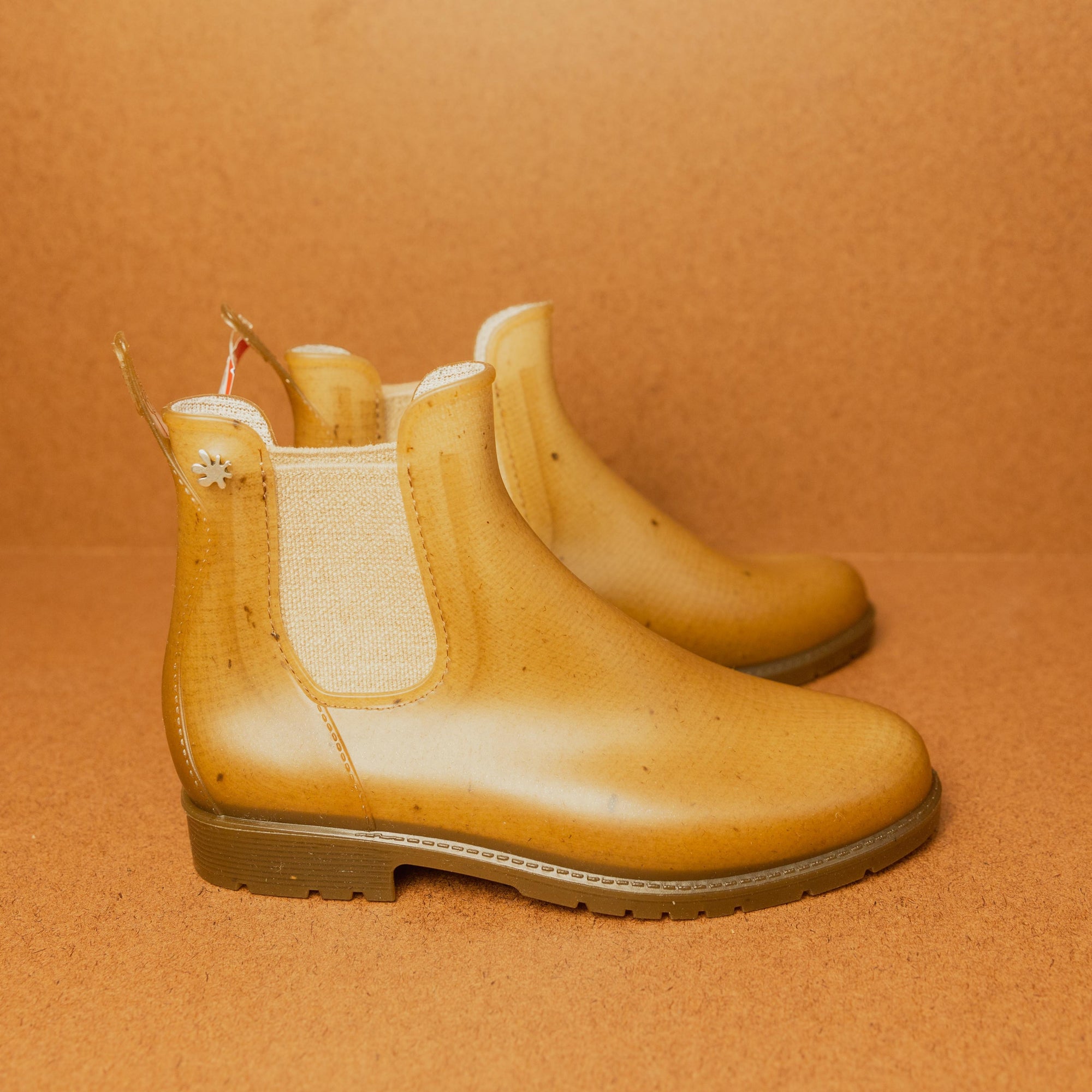 Plasticana Chelsea Rain Boot - Cream right side