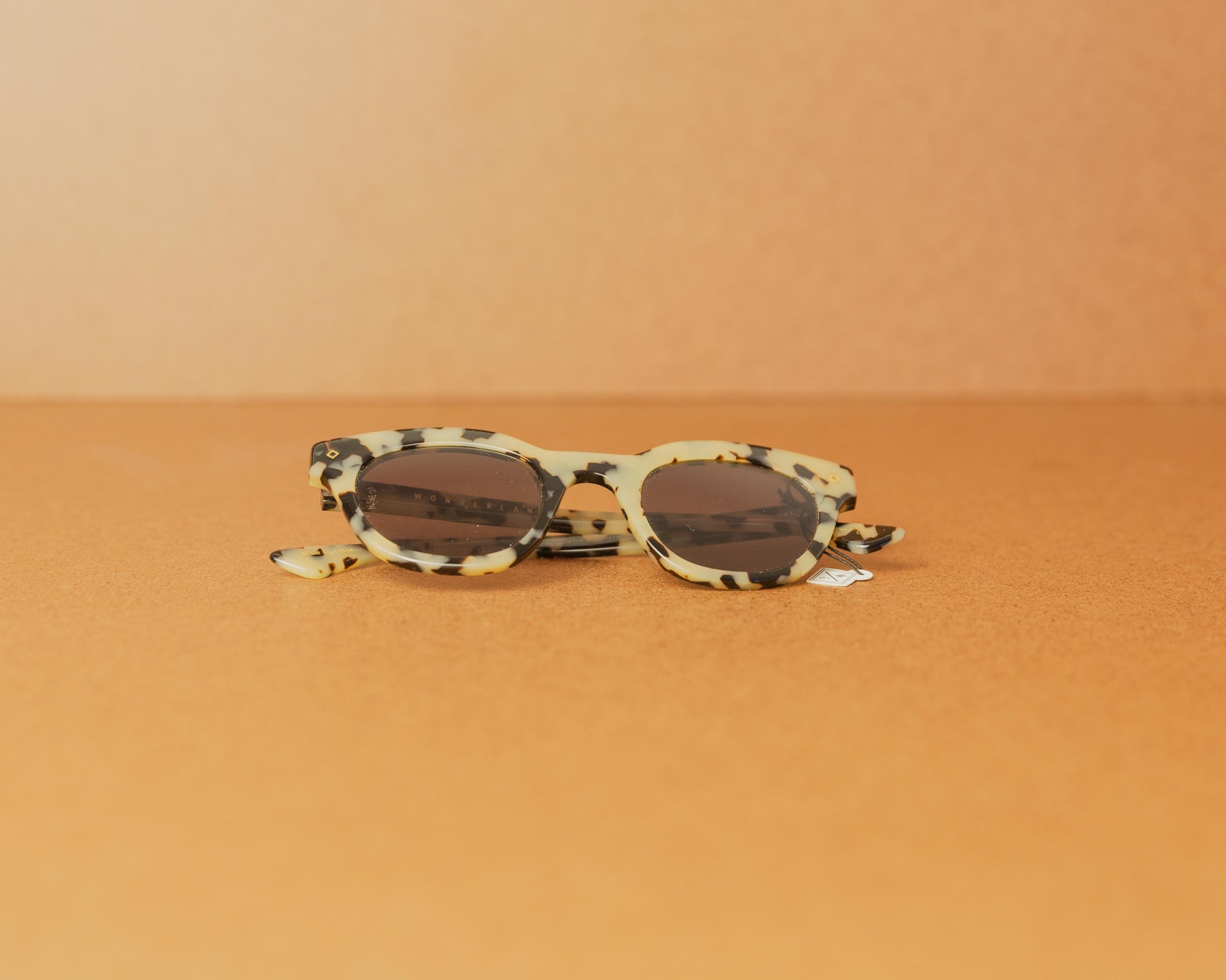 Wonderland Perris Sunglasses in Cookies &amp; Cream