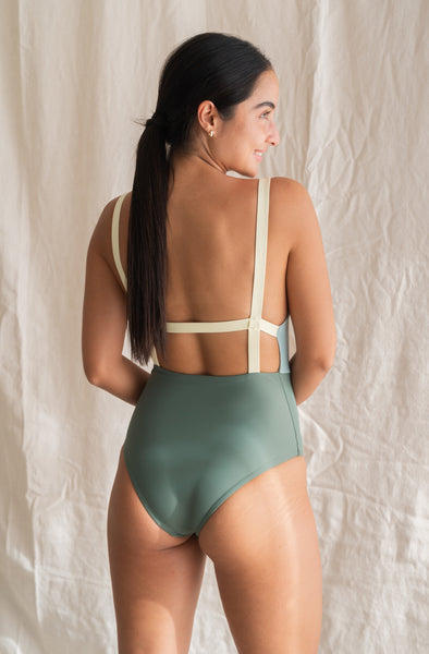 SEPTEMBER_SS24_Swimwear219_gra