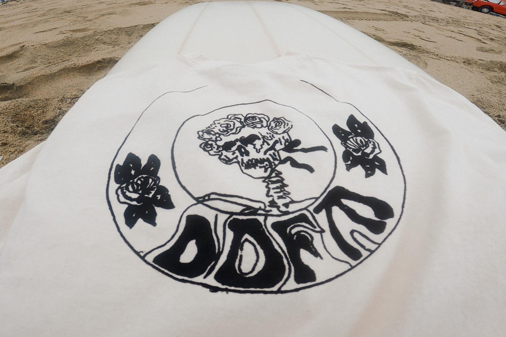 Daydream FM Lot Tee
