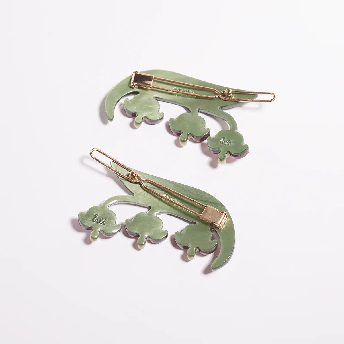 Winona Irene- Bleeding Heart Barrette Set