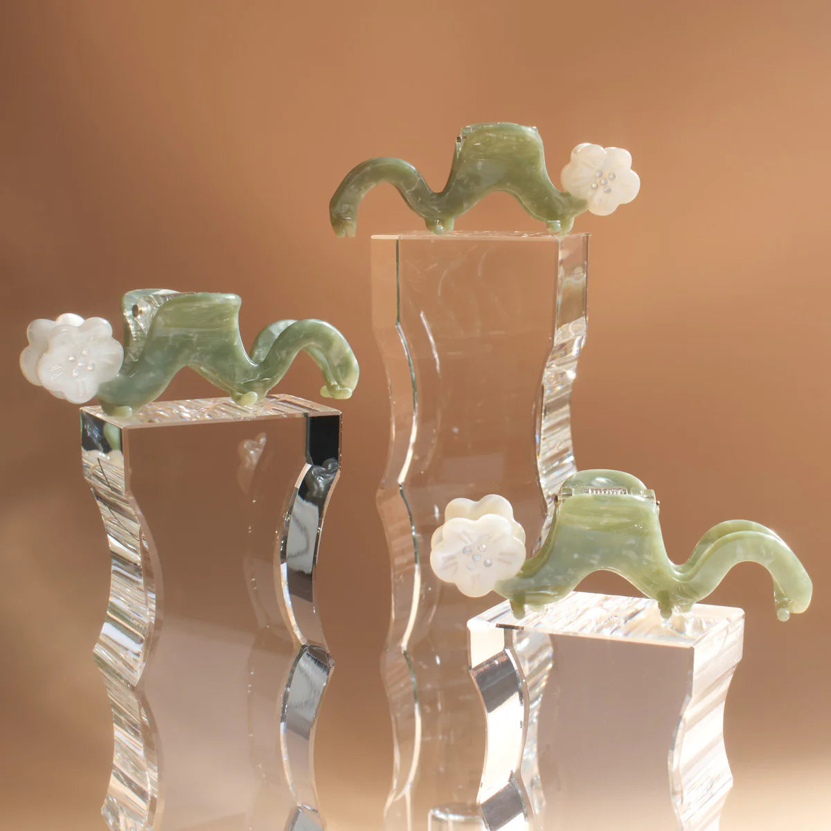 Winona Irene- Orange Blossom Claw