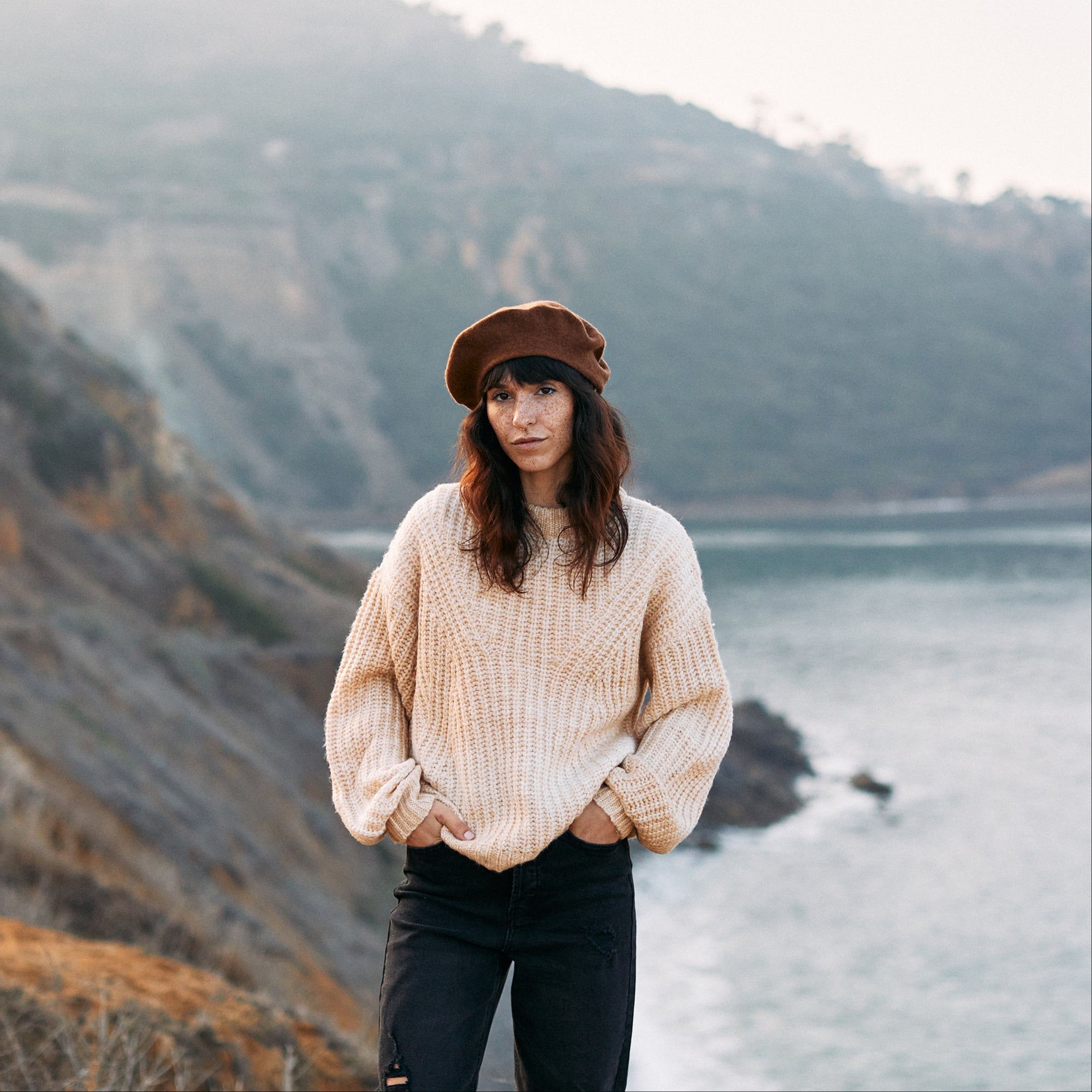 North Sea Beret, Front