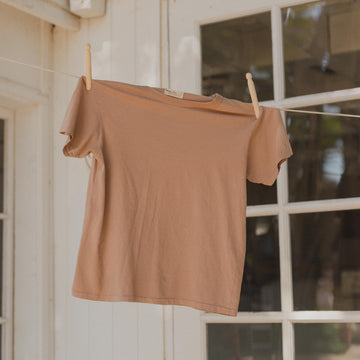 Womens Vintage Fit Cotton Tee in Brown