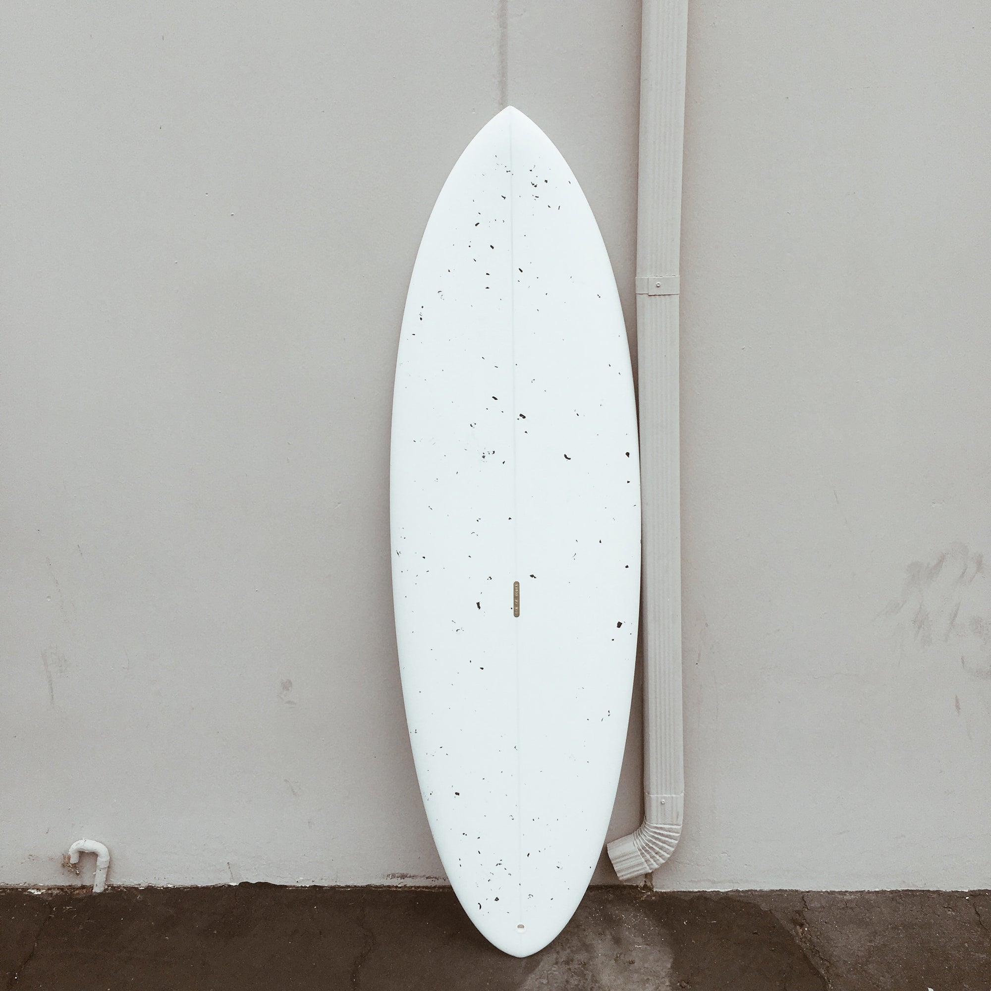 5&#39;8&quot; Son Of Cobra Round Pin Twin