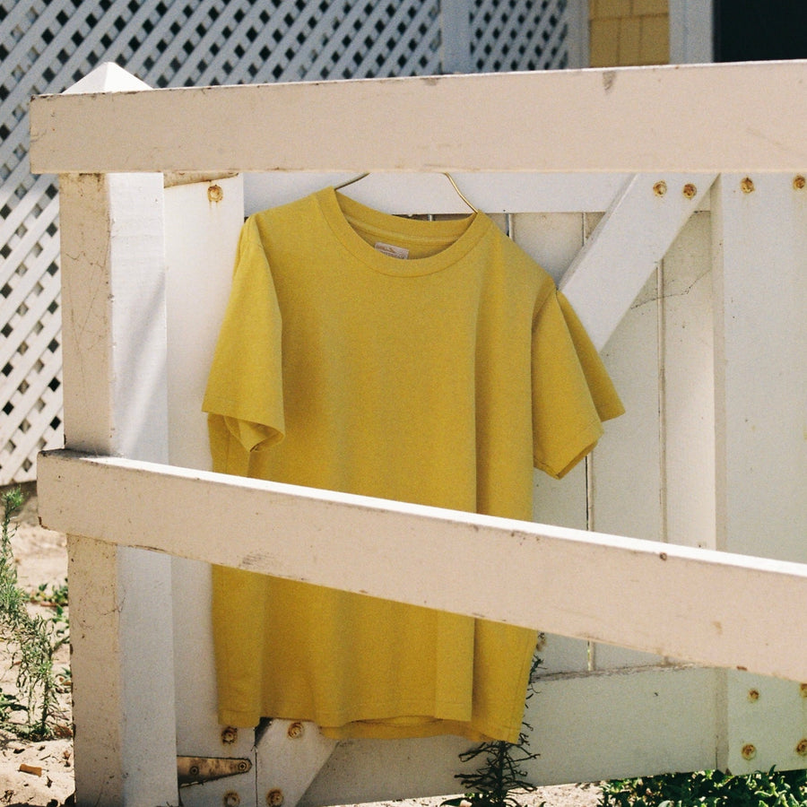 Mens Vintage Boxy Cotton Tee in Yellow on Fence